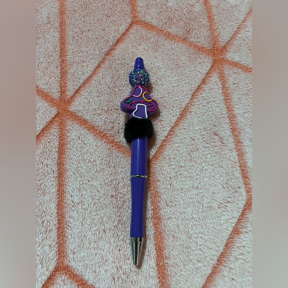 ✨New✨ Hand Beaded Mushroom Pen 🍄